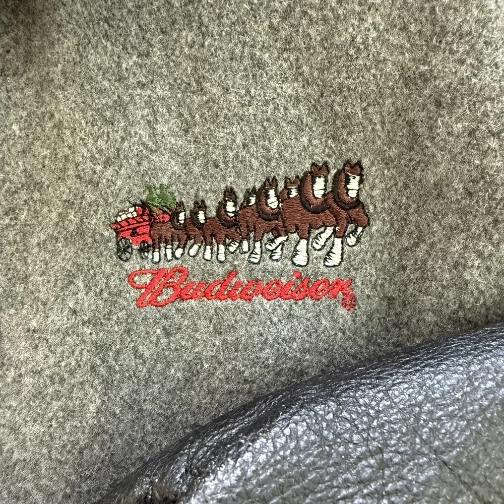 Vintage Excelled Anheuser-Busch Budweiser Size Large‎ Leather Jacket